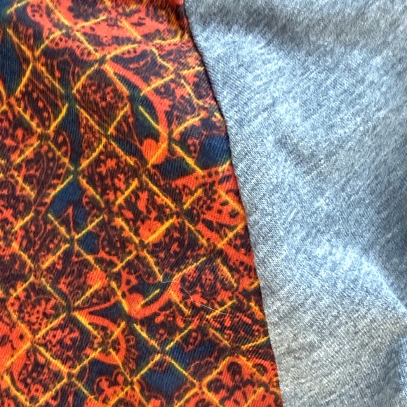 Lularoe Julia Gray and Orange Patterned Raglan Dress Size 2XL - Picture 3 of 3